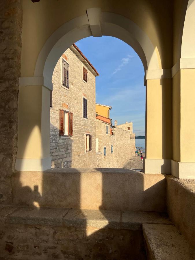 Apartment Rivarela Blu - Newly Renovated And Top Location Near Sea Novigrad Istria Εξωτερικό φωτογραφία