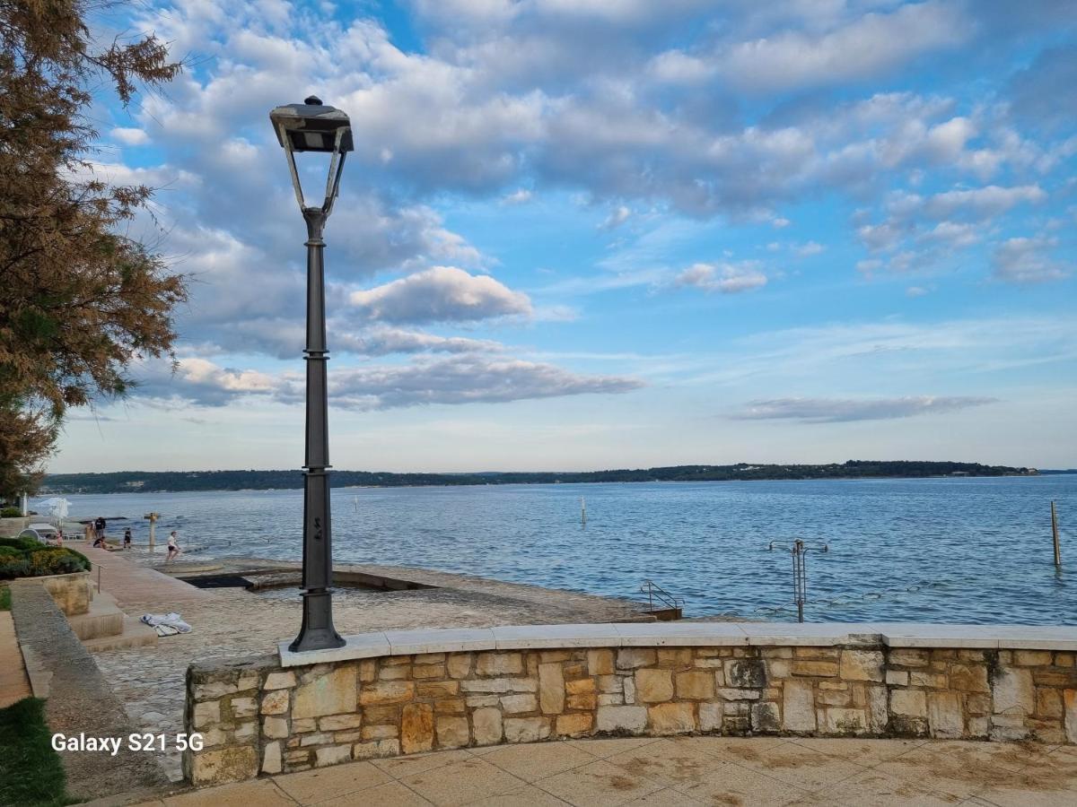 Apartment Rivarela Blu - Newly Renovated And Top Location Near Sea Novigrad Istria Εξωτερικό φωτογραφία
