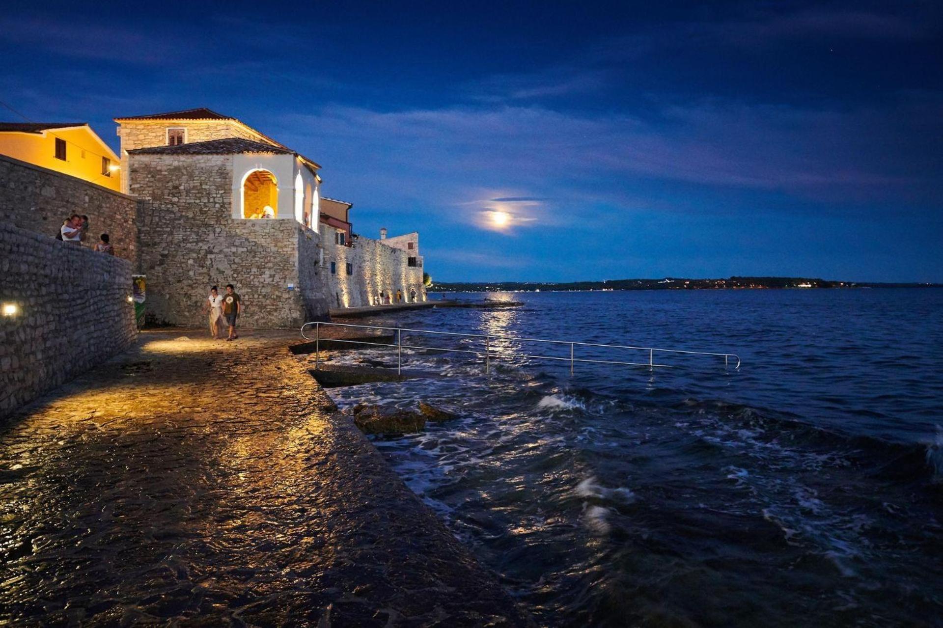 Apartment Rivarela Blu - Newly Renovated And Top Location Near Sea Novigrad Istria Εξωτερικό φωτογραφία